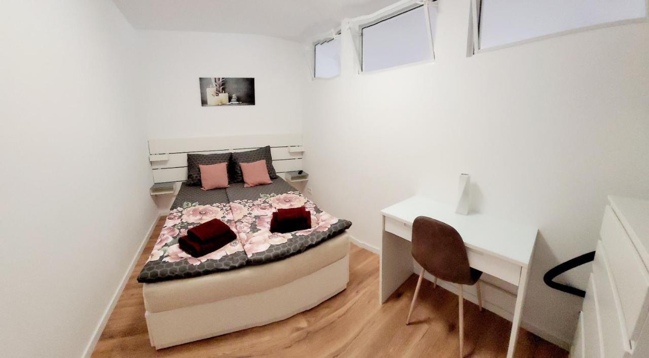 Апартаменты 3-Zimmer, Bis 6 Personen Mit Parkplatz Мильгейм-на-Руре Экстерьер фото